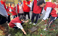 贵航白云校区“播种绿色希望 践行青春担当”植树节主题活动顺利开展